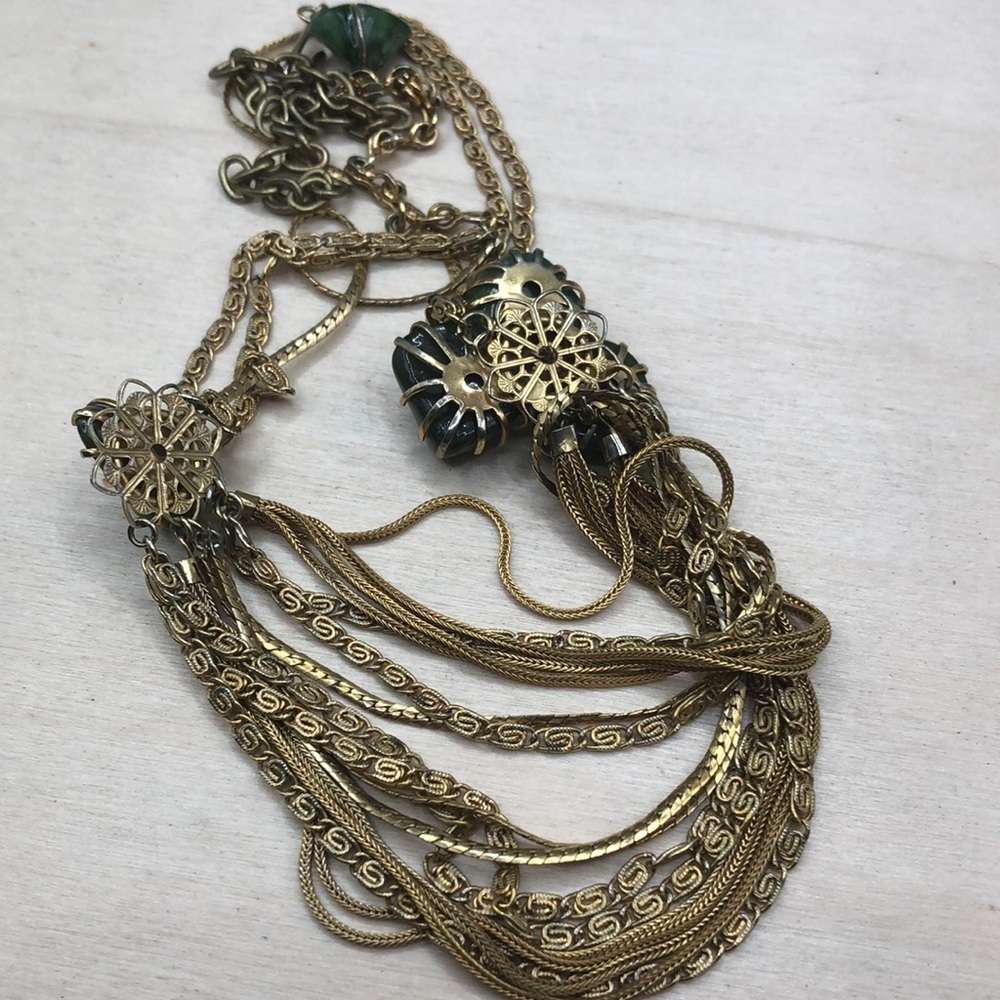 Vintage statement style milti chain draped necklace with pearls and stones. - Picture 8 of 8